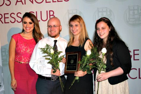 Press Club Board Member Carolina Sarassa, former Online Editor-in-Chief Christopher Bower, former Print Editor-in-Chief Natalie Moore and new Print Editor-in-Chief Ilana Gale stand with the first place plaque after the winner for Best High School Newspaper was announced. Photo from the Los Angeles Press Club