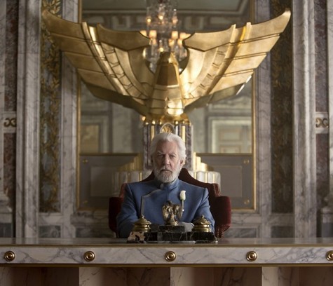 Donald Sutherland won the 2014 MTV Movie Award for “Best Villain” because of his role as President Snow. Photo from lionsgate.com