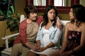 Ivonne Coll, Gina Rodriguez and Andrea Navedo are some of the Latina actresses in "Jane the Virgin." Photo from cwtv.com