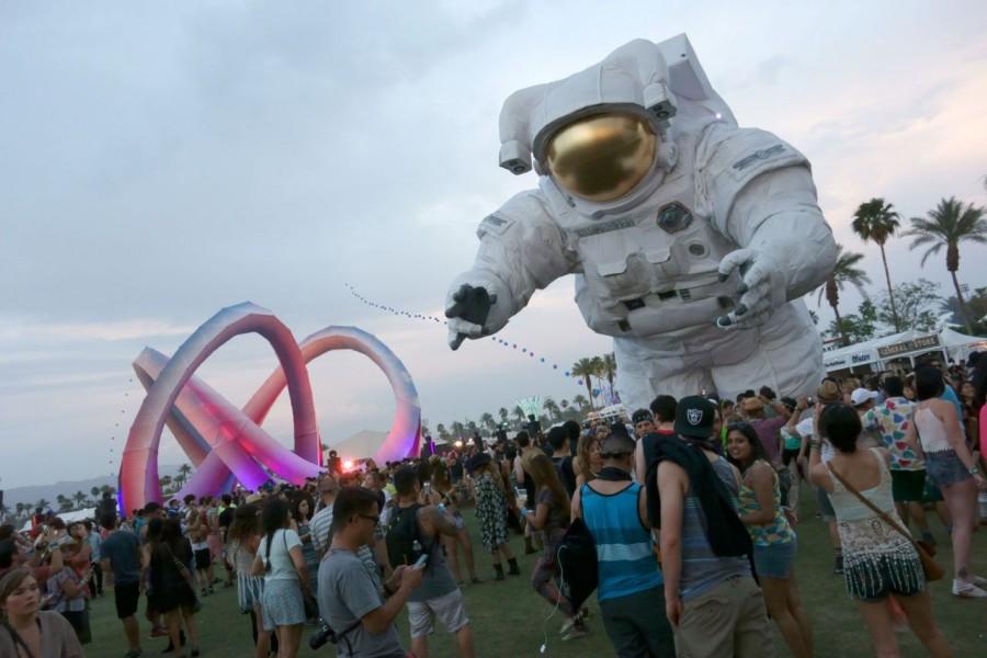 Experience hype of Coachella with 360-degree virtual reality headset