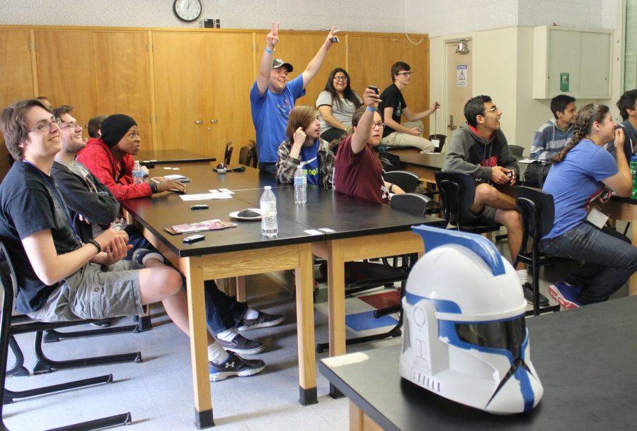 Students participate in a trivia competition during last year’s Pearl Con. Trivia is planned for this year’s event.