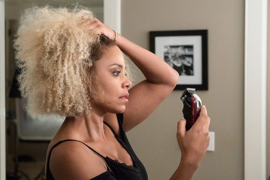 Sanaa+Lathan+depicts+Violet+Jones+in+the+Netflix+original+Nappily+Ever+After.