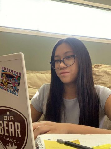 Sophomore Chareena Pascua works on her online schoolwork during this remote learning semester. 