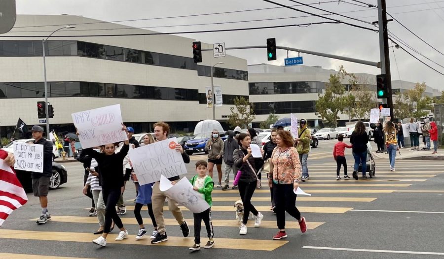 Students, teachers and parents protest the LAUSD staff vaccine mandate on Oct. 18.