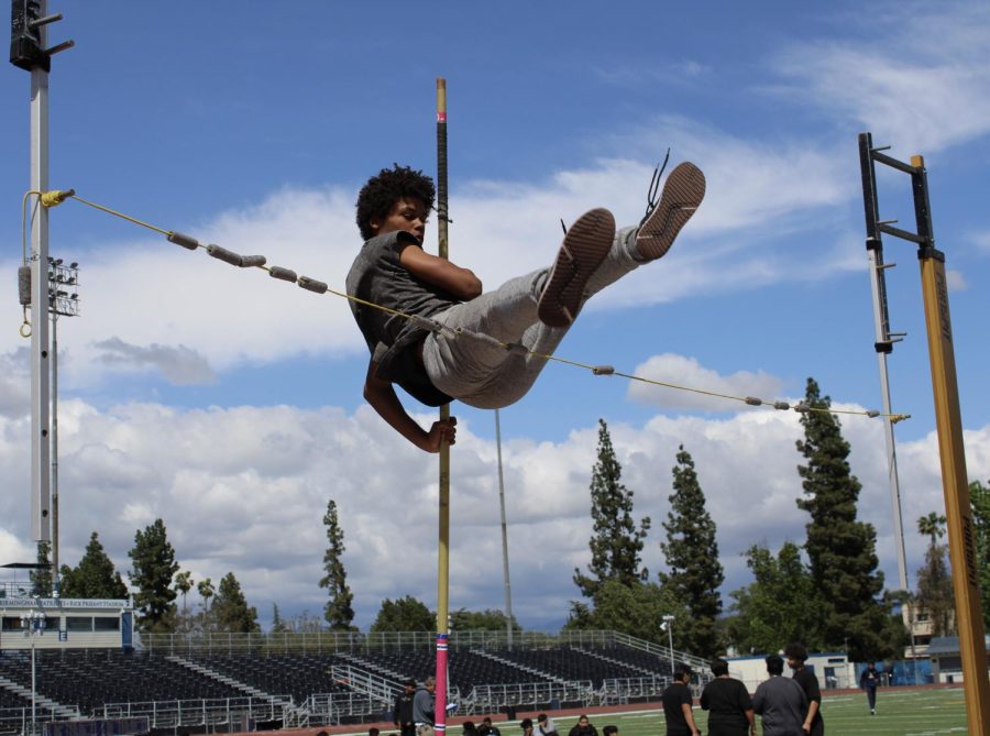 Freshman Tobias Bechdholt pole vaults on May 3. Bechdholt
competed in the West Valley Track Meet League Finals that took place
on May 5.