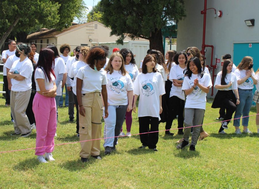 Seniors line up to take their panorama picture on May 10. 